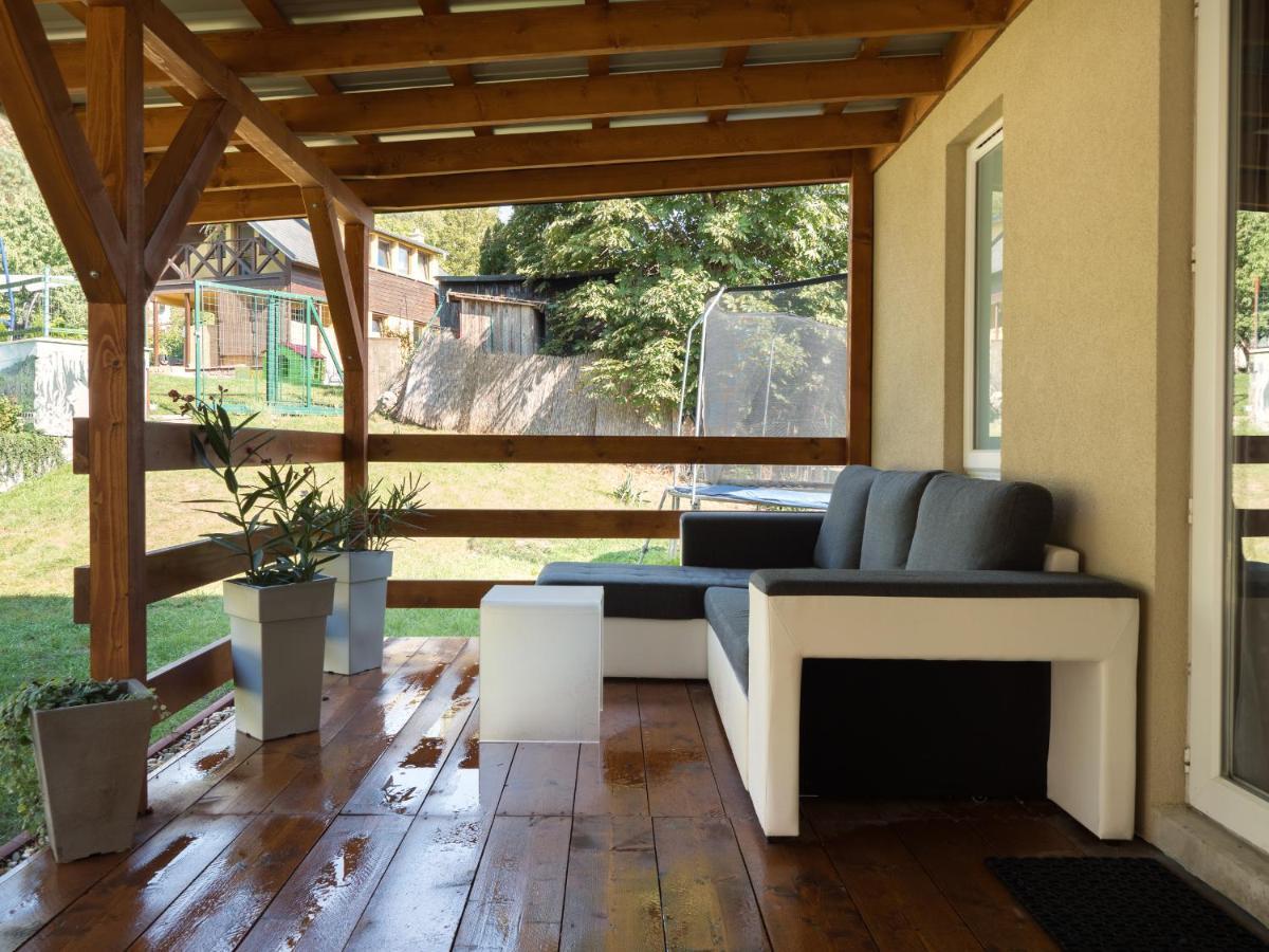 Laurahaus Villa Decin Bagian luar foto