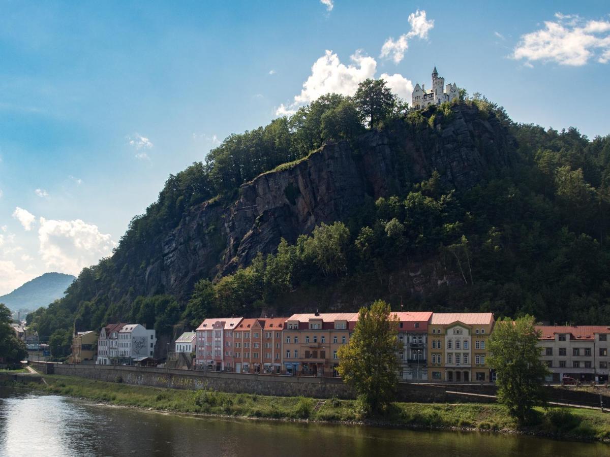 Laurahaus Villa Decin Bagian luar foto